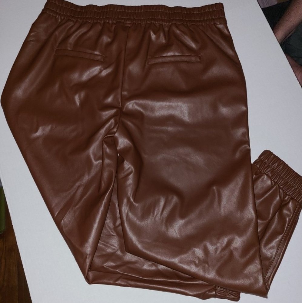 No Boundaries Jogger Type Pants...Sz 17